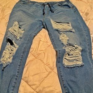 Ripped jeans 3x from shoe dazzle